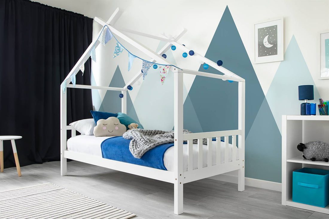 The Complete Guide to Choosing Your Child's First Bed