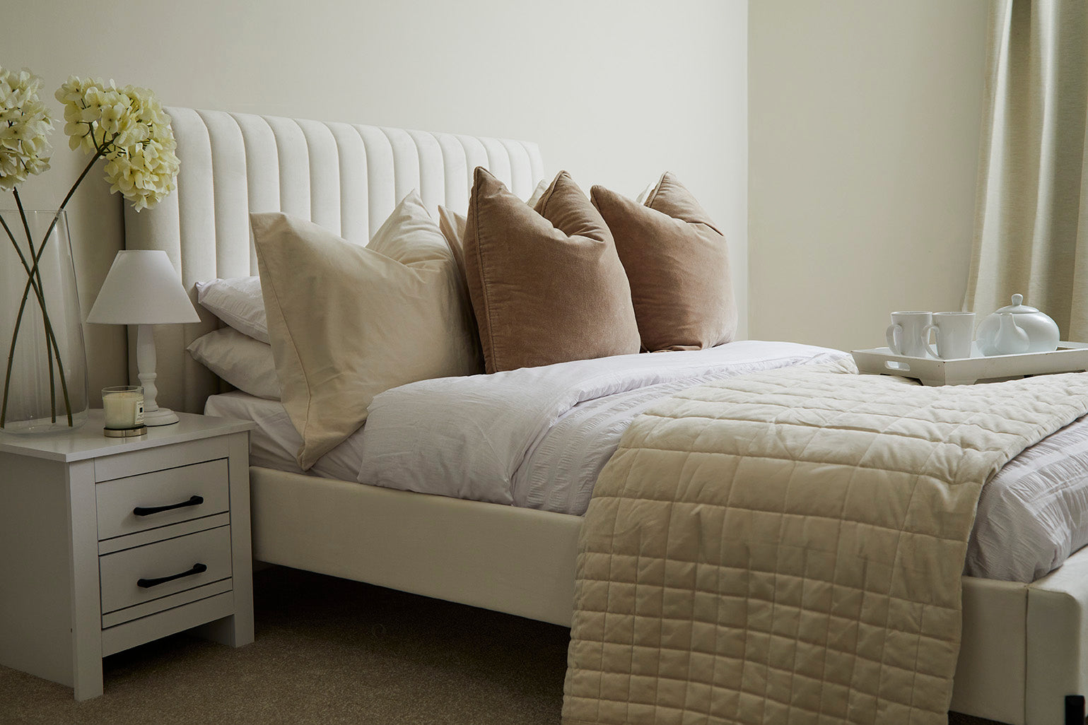 Huntington Ecru Fabric Bed