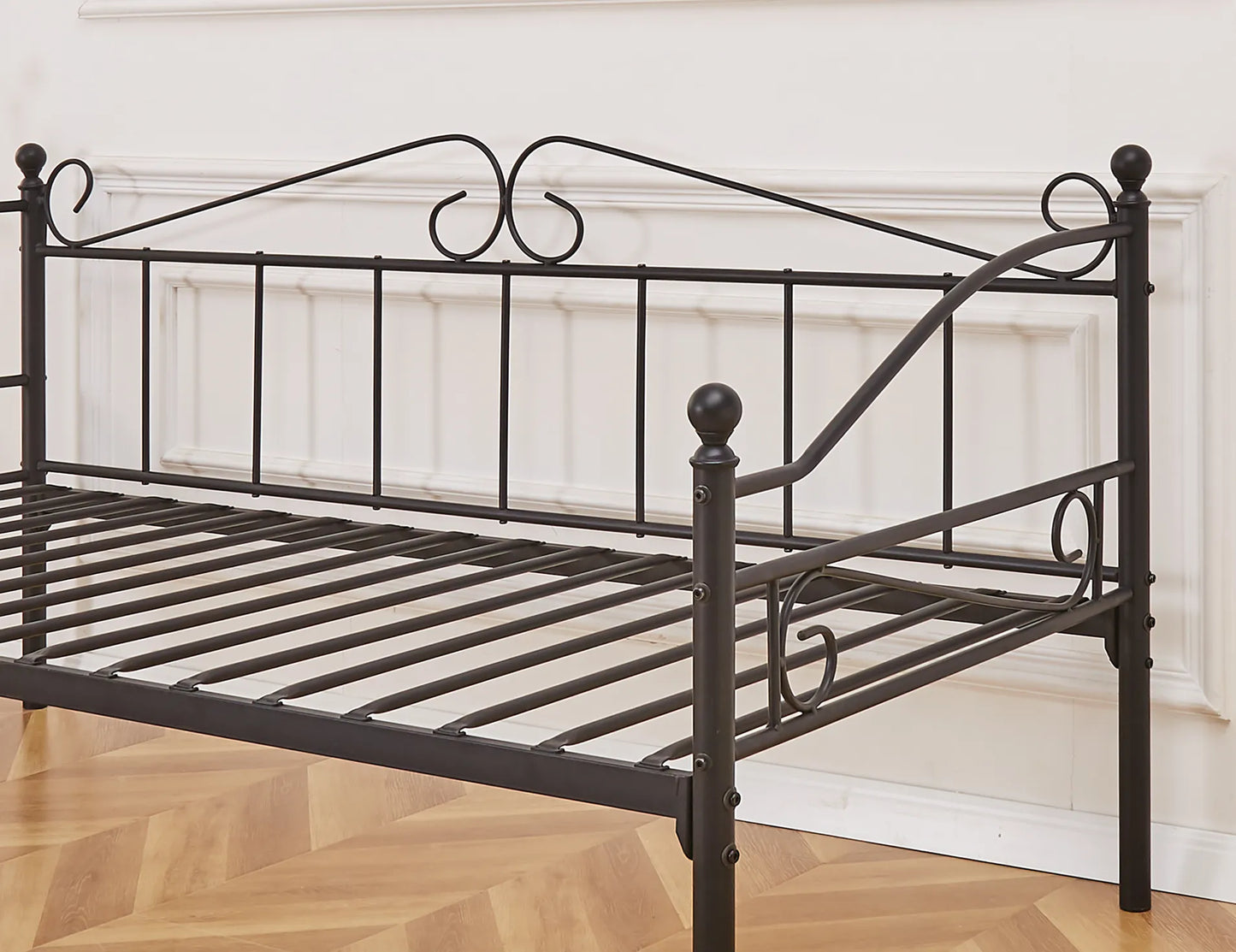 Ashford Vintage Black Metal Day Bed Frame