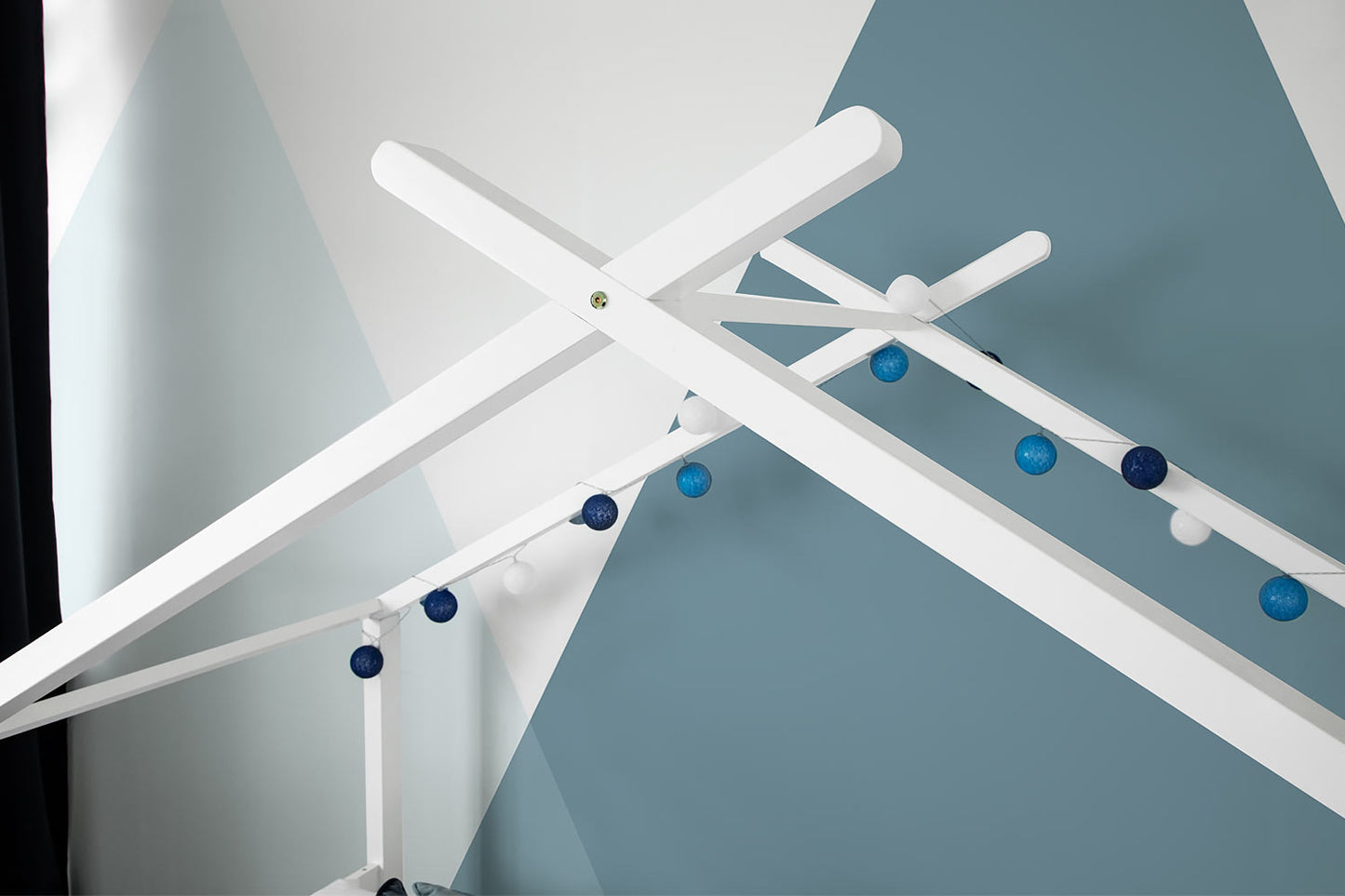 Charlie Kids White Wooden House Bed