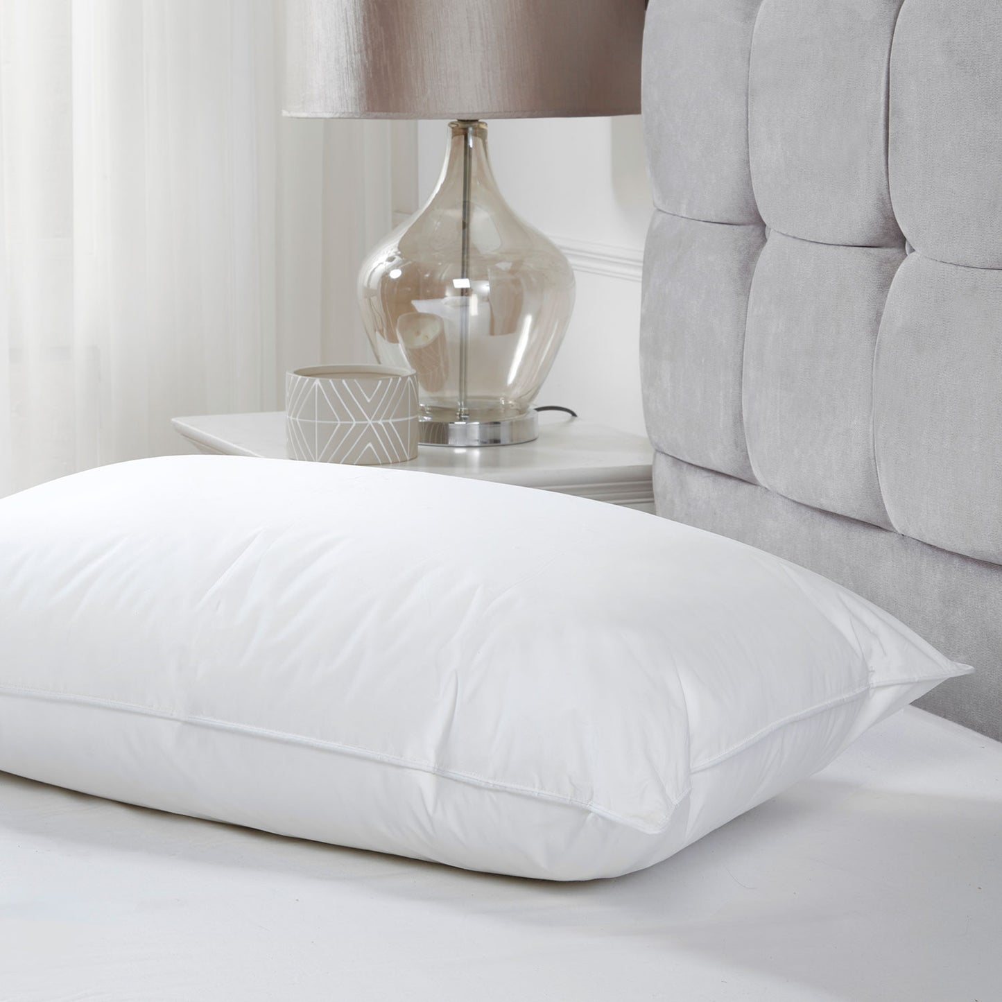 Luxury Feels Like Down Hotel Pillow (Firm)