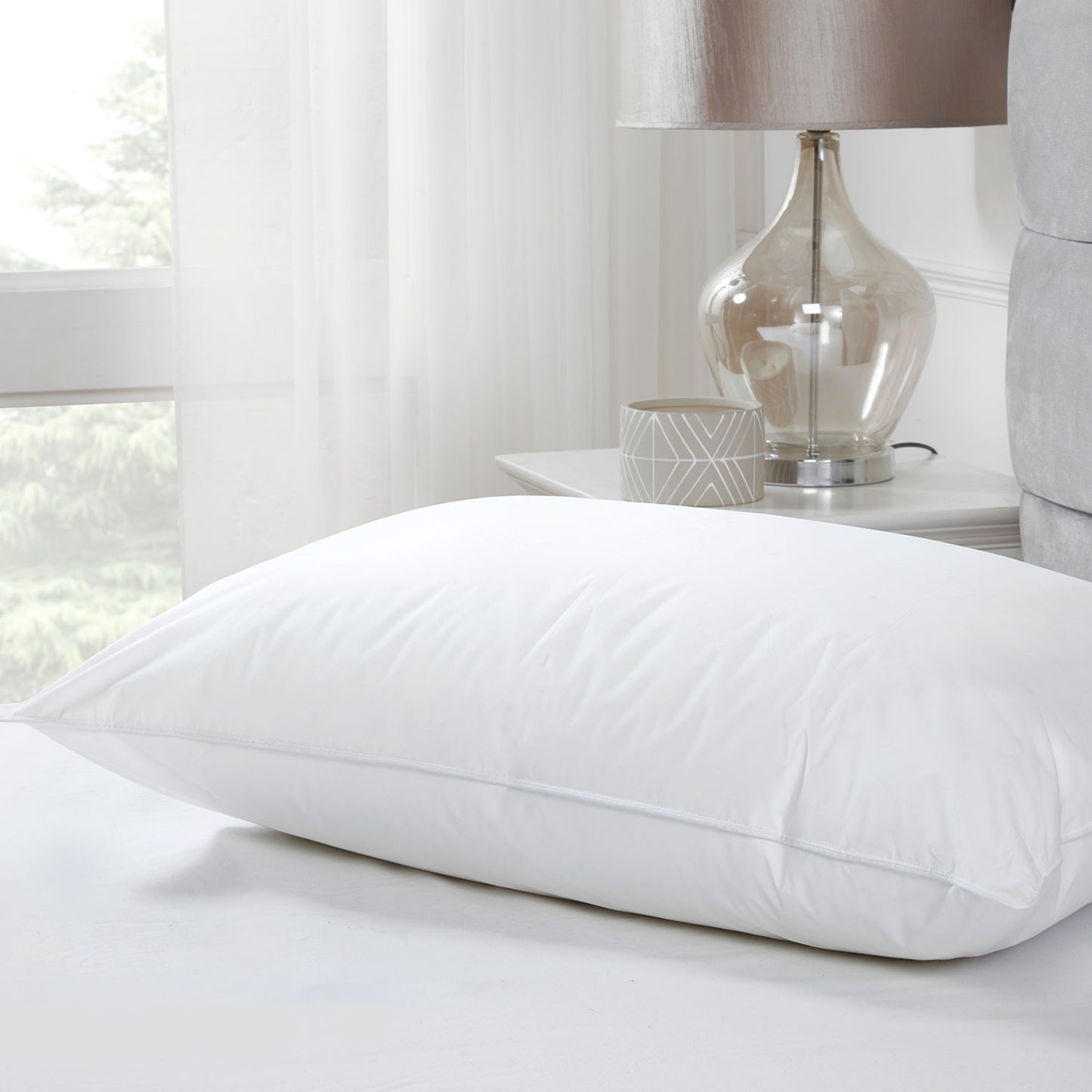 Luxury Feels Like Down Hotel Pillow (Firm)
