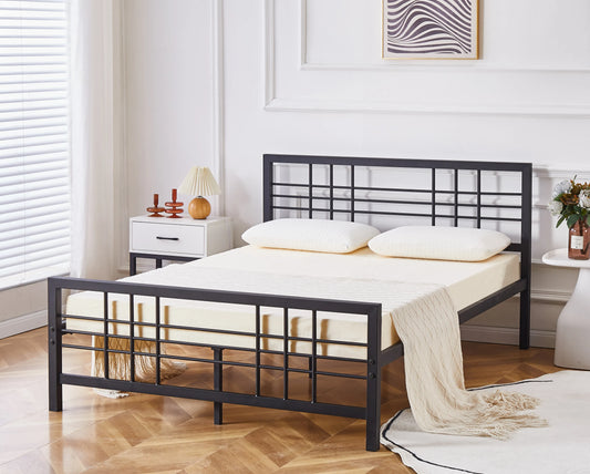 Dunbar Black Metal Bed