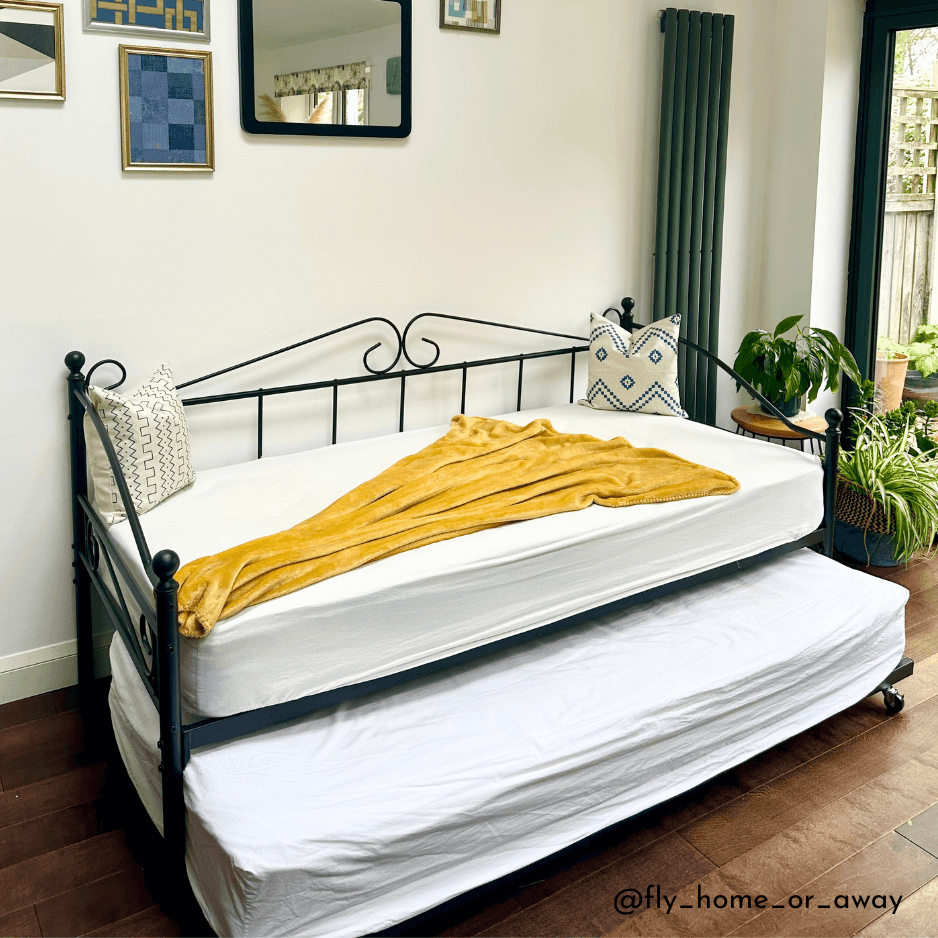 Ashford Vintage Black Metal Day Bed Frame