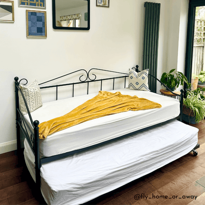 Ashford Vintage Black Metal Day Bed Frame